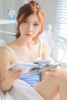 美女跳舞